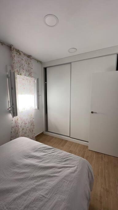 Rockside Residentes Suites La Linea La Línea de la Concepción Dış mekan fotoğraf